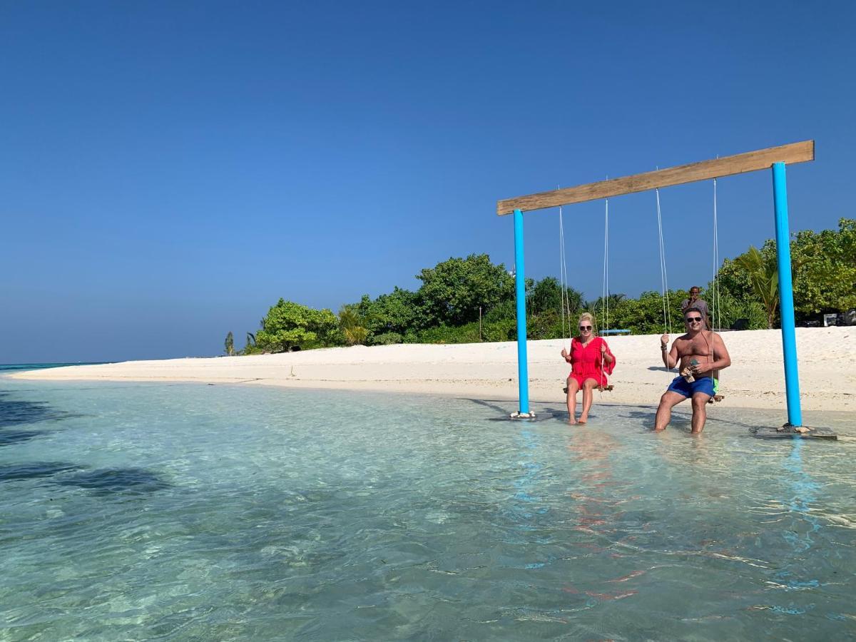 Koimala Hotel Maamigili Island Екстер'єр фото