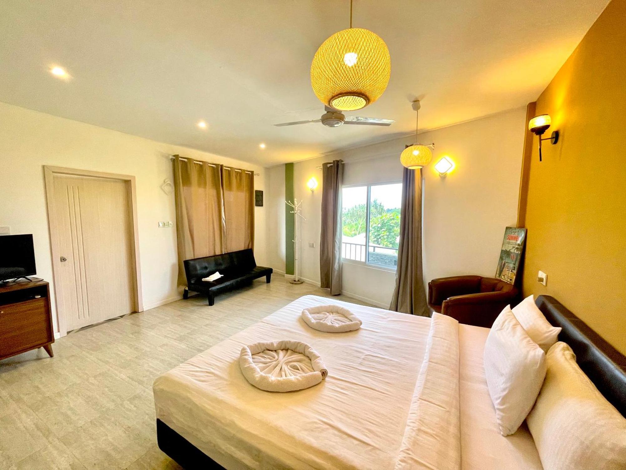 Koimala Hotel Maamigili Island Екстер'єр фото