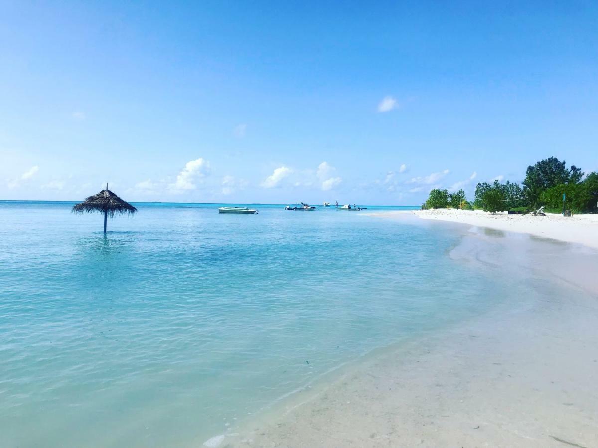 Koimala Hotel Maamigili Island Екстер'єр фото